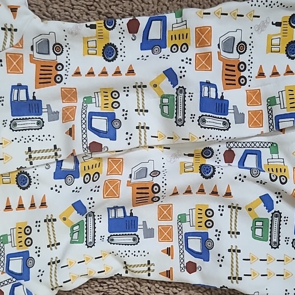 Magnetic footed sleeper - Picture 2 of 3